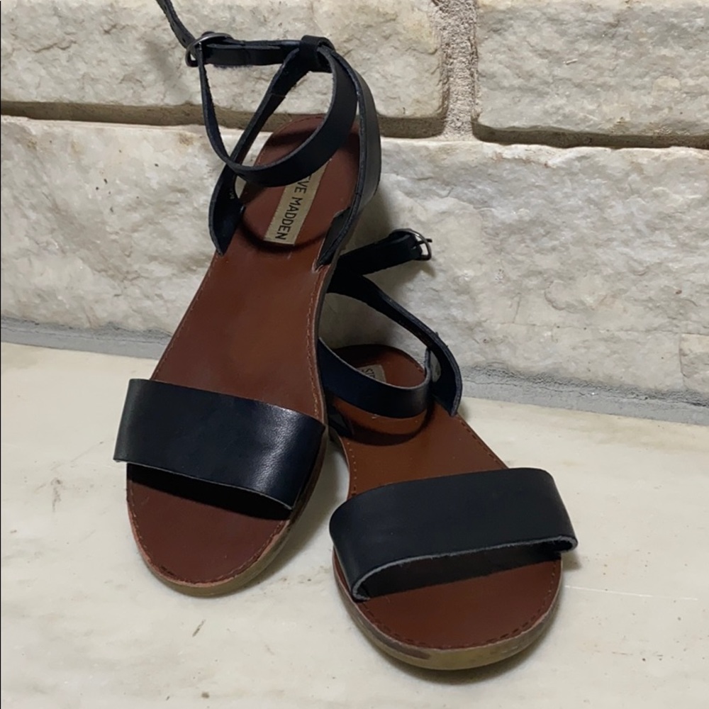 STEVE MADDEN Sandals